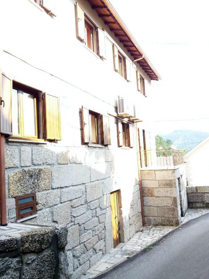 제어스 Casa Dina Doceira 아파트 외부 사진